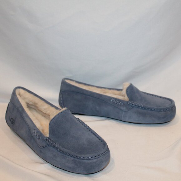 NIB UGG WOMEN'S‎ ANSLEY BLUE SUEDE SHEARLING LINED SLIPPERS - Picture 3 of 8